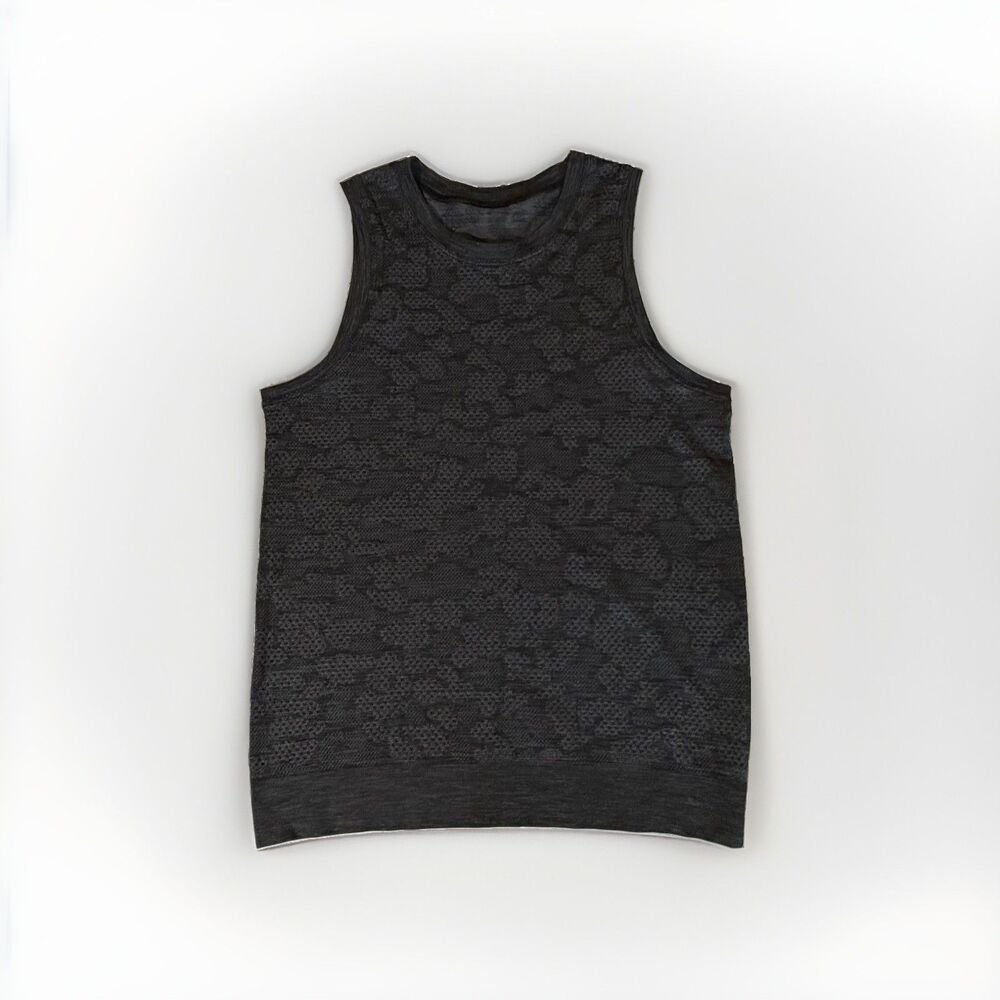 Lululemon Women’s Tank Top Gray Black Camo Sleeveless Athletic Size 4-6